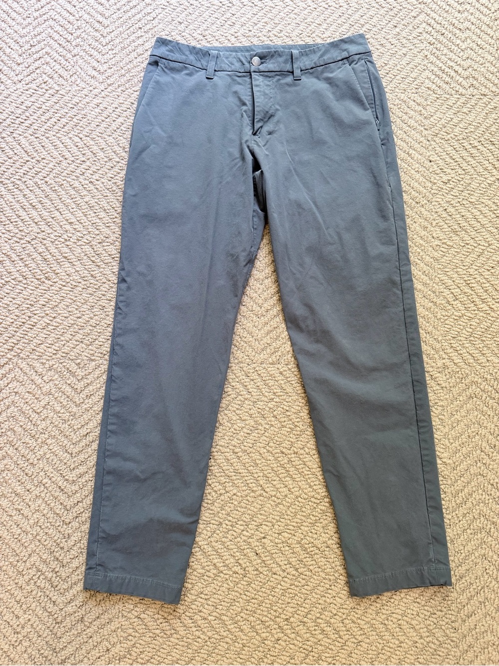 Lululemon Men's Straight Fit Chino Pants - Slate Grey 30 waist / 28 length